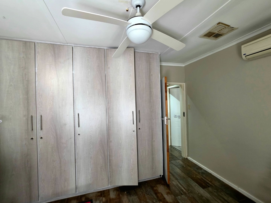 5 Bedroom Property for Sale in Blydeville Northern Cape